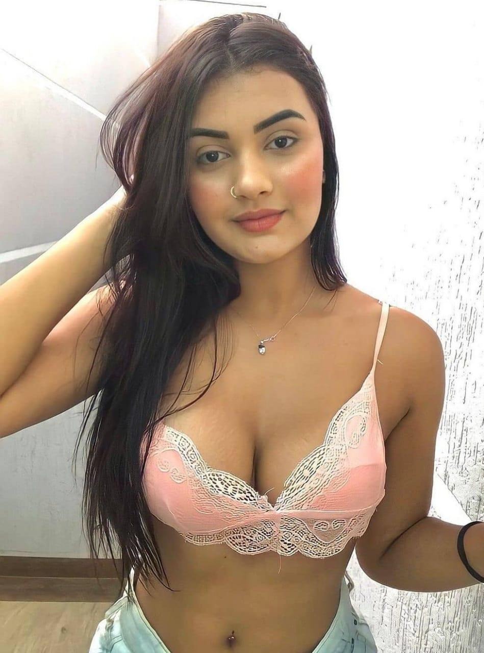 Urvi Thacker - Call Girl in Malviya Nagar, Jaipur